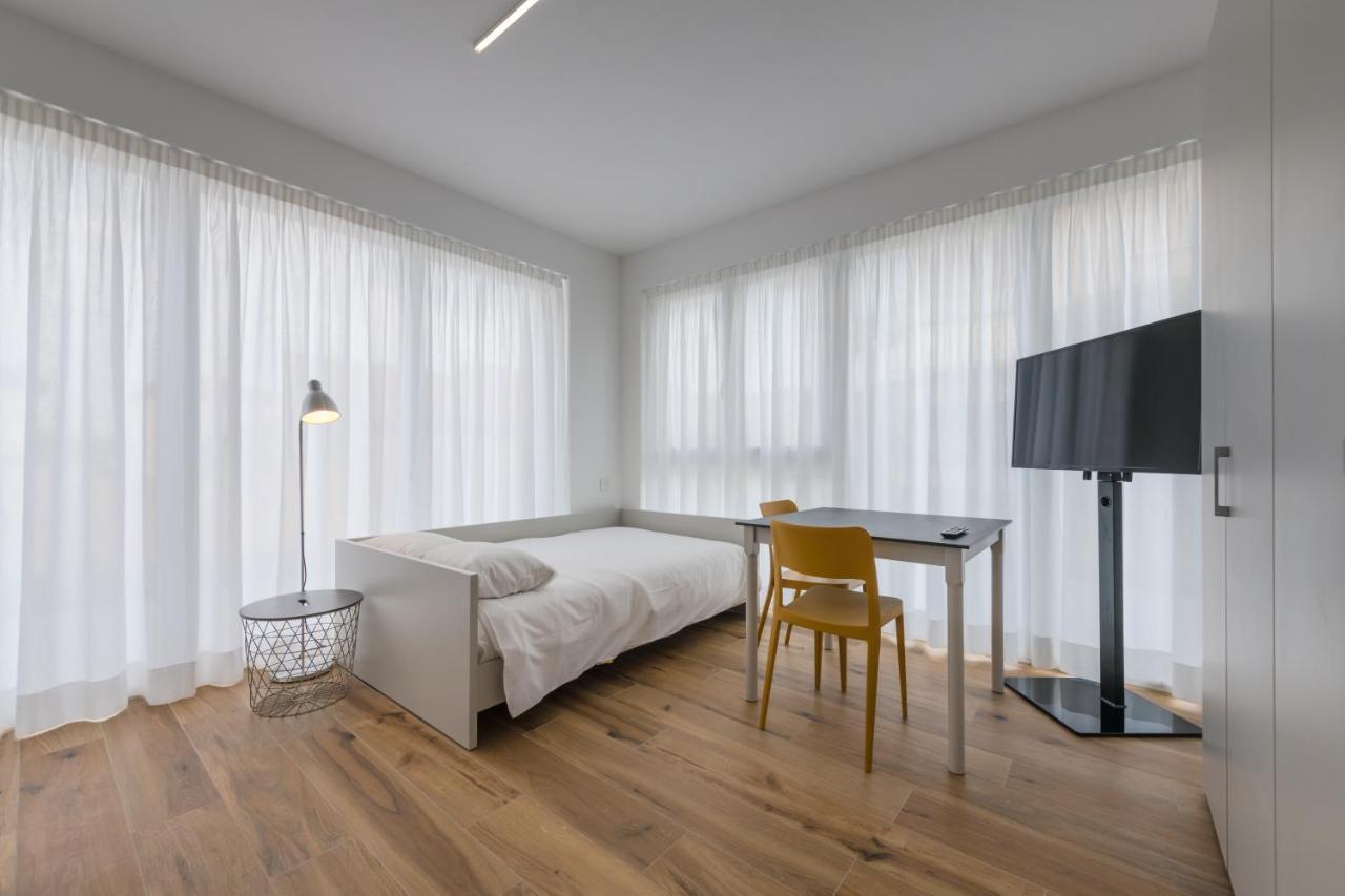 Modern Studios Mendrisio Exterior foto